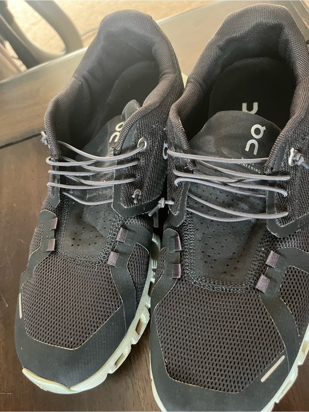 On Cloud womens Black Performance Running Shoes